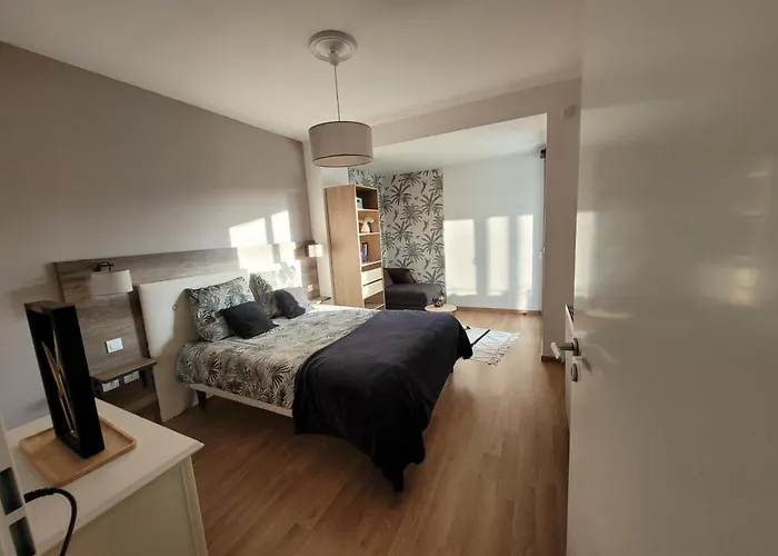 Agreable Appartement Avec Balcon