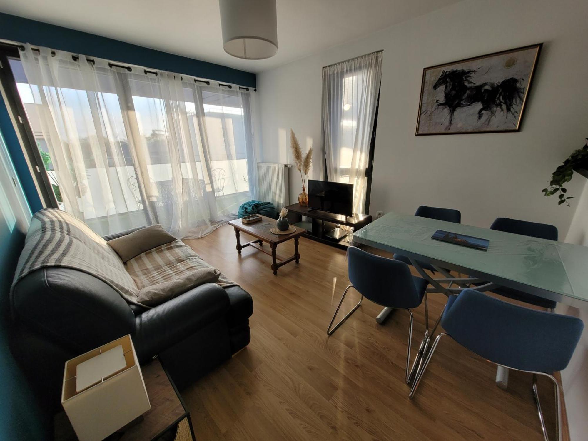 Agreable Avec Balcon *